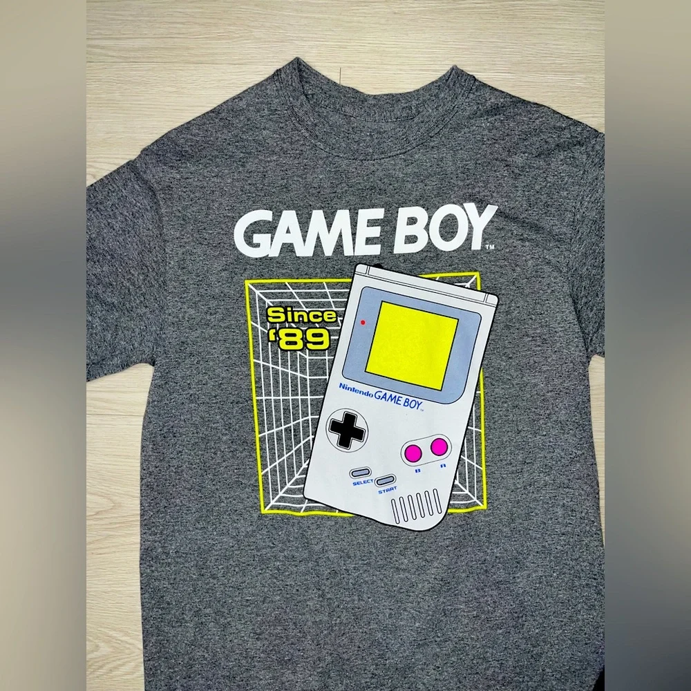 Game Boy Men's Retro 1989‎ Video Game Console Graphic T-Shirt Size Medium